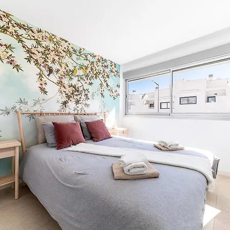 Appartamento Buena Vista, Panoramic View Penthouse With Pool - By Oyoostays Torrevieja